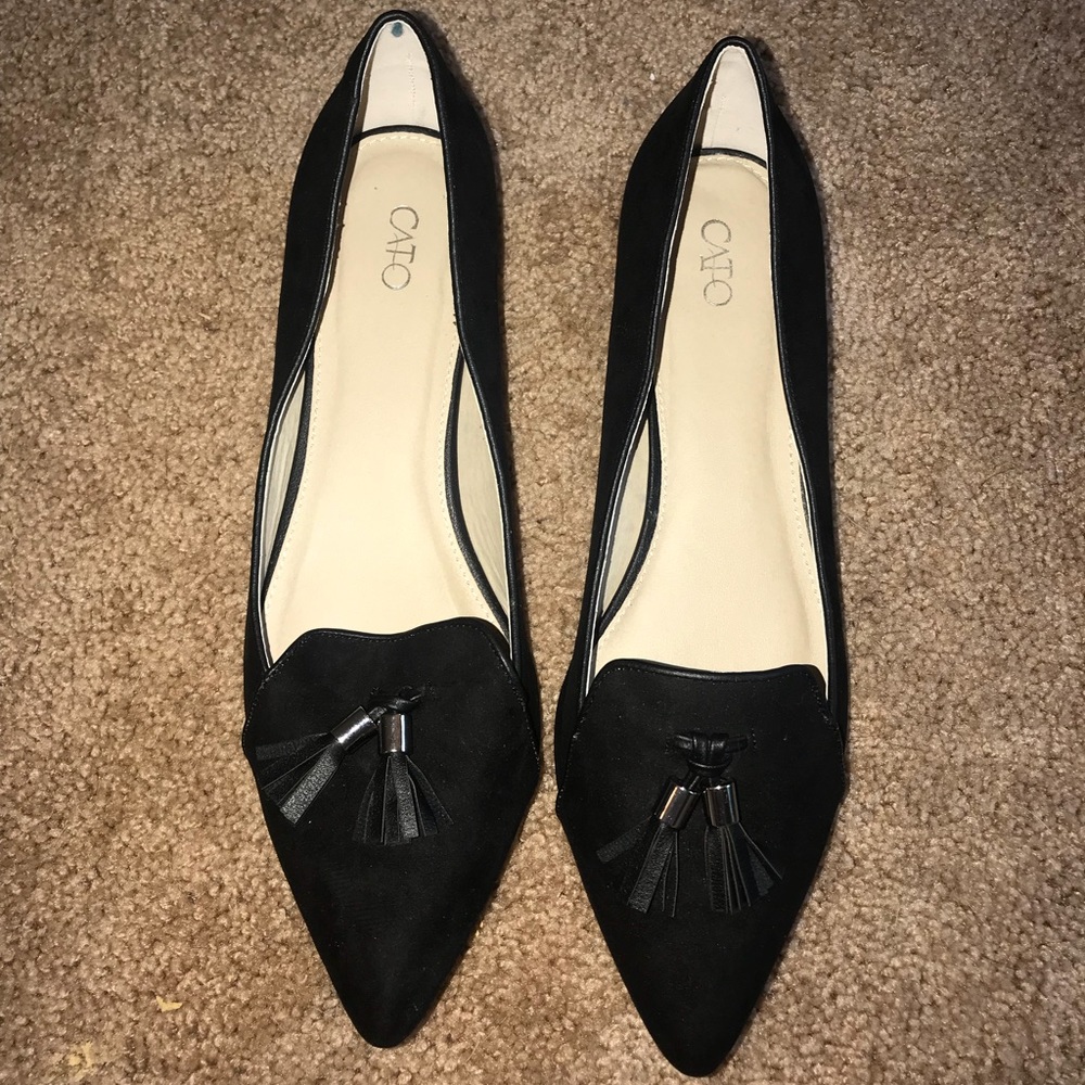 Women’s Black Pointed Toe Flats